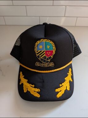 Yllw The Label Harold Crest Trucker Hat